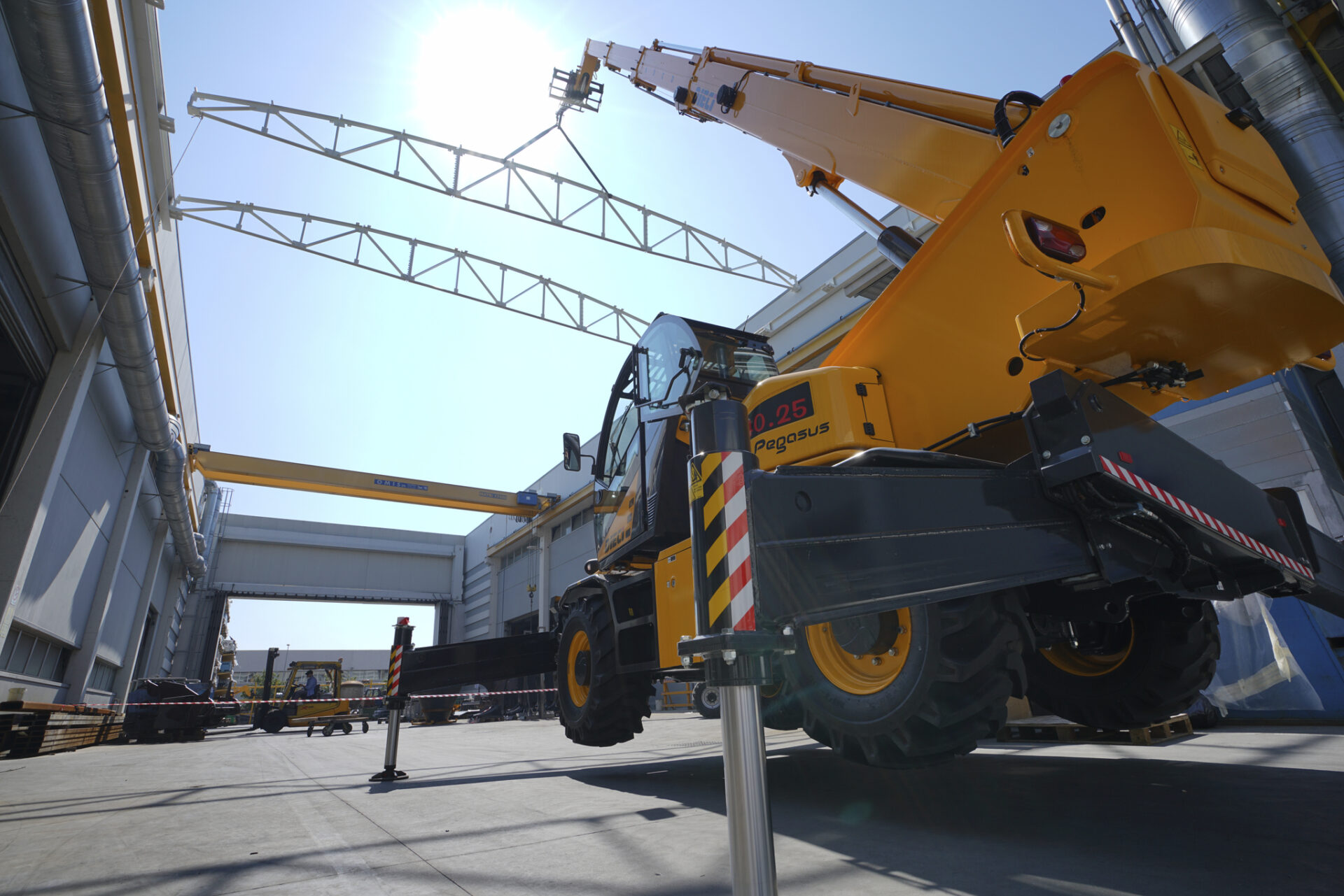 Construction Industry Returns to Growth in March