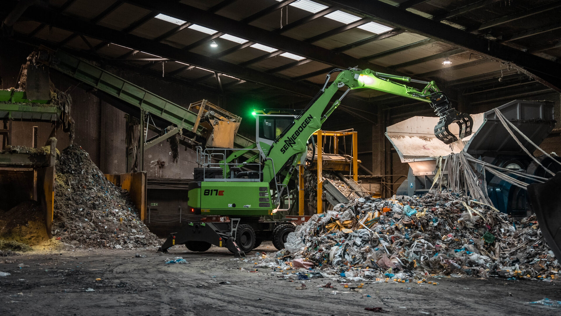 Sennebogen 817E Case Study at Wheeldons Waste Management, Bury