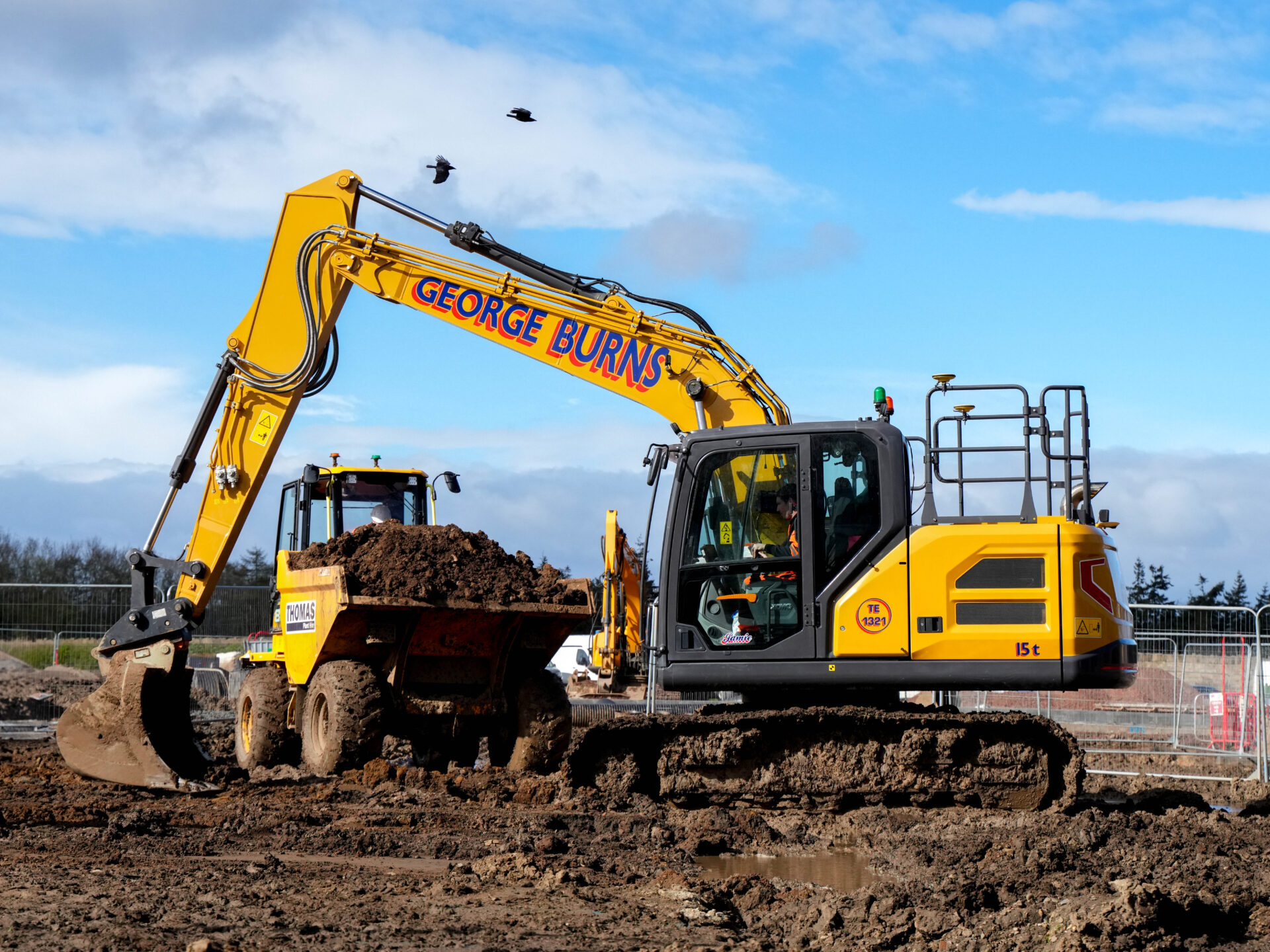 GBSS Operators Are Impressed by Their First XCMG Excavator
