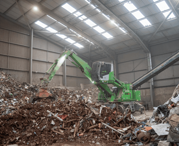 Sennebogen 818E Material Handlers Cut Emissions and Costs