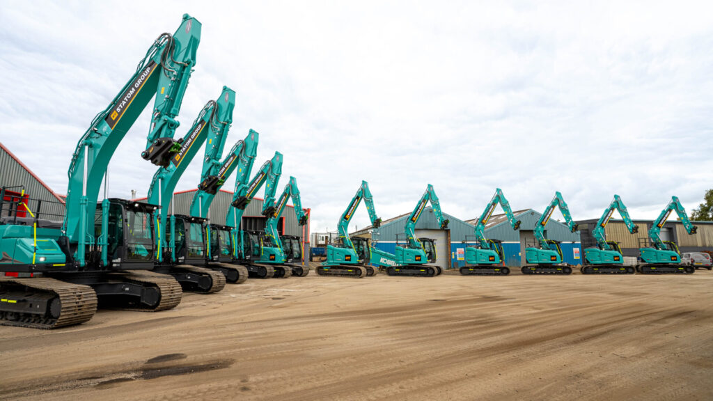 Statom Group Kobelco crawler excavators