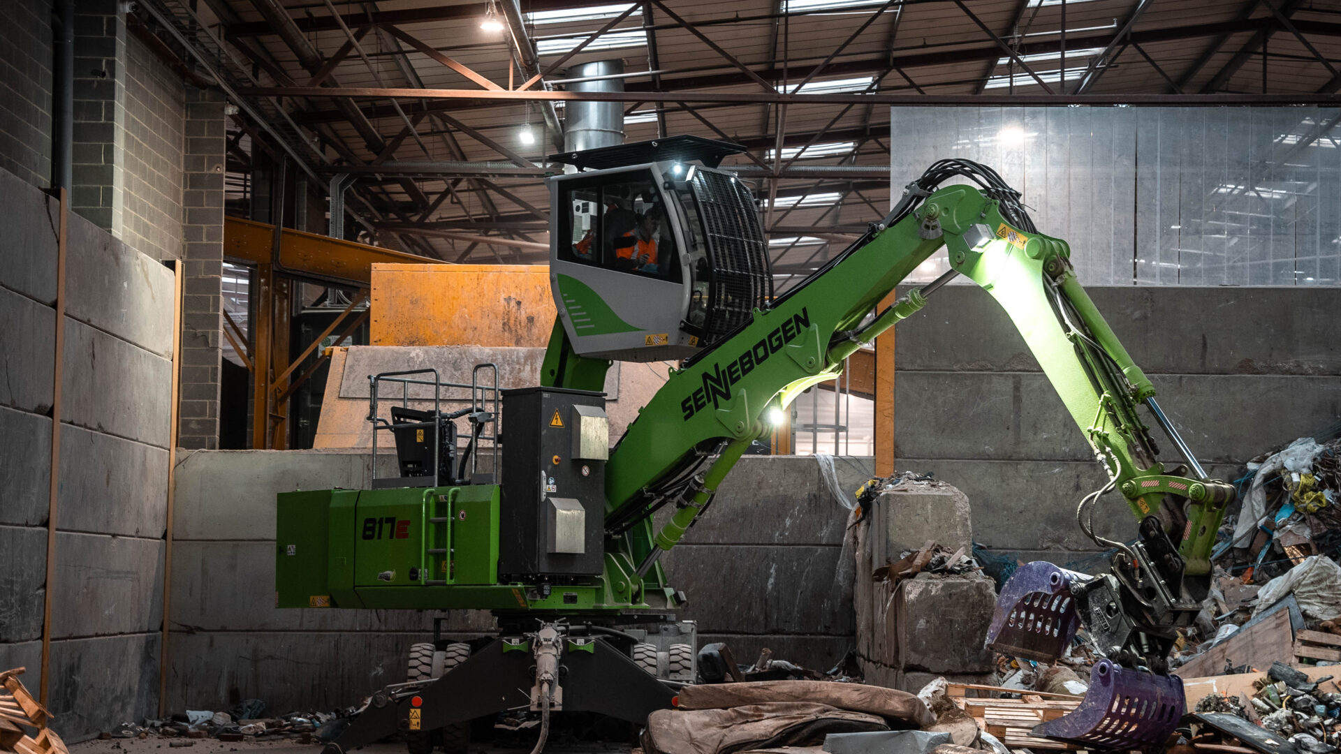 Molson Sennebogen Material Handlers Electrify Westminster Waste