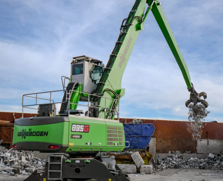 Ashvin Metals Combines Sennebogen and Kobelco for Scrap Success