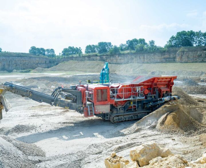 G Webb Diversifies With Finlay Mobile Crushing From Molson