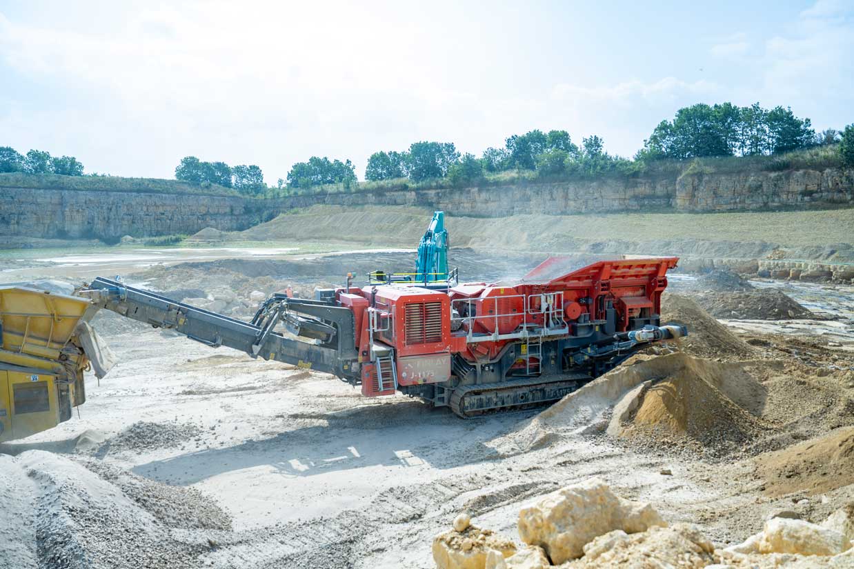 G Webb Diversifies With Finlay Mobile Crushing From Molson