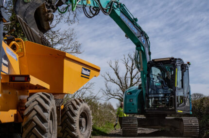Kobelco SK75SR-7 Compact Excavators are Ready for Anything