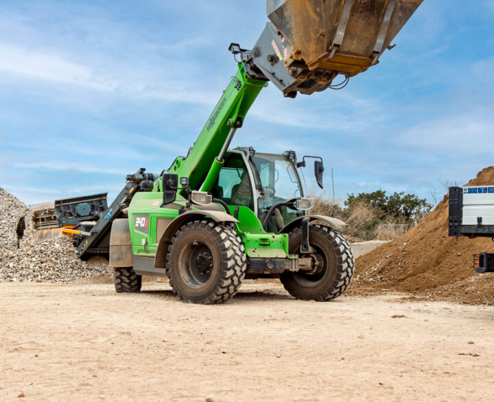 Sennebogen Multi-handler Proves Itself At PR Bates Recycling